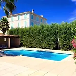 Domaine De L'aufrene 3* Йер