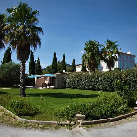 Domaine De L'aufrene 3* Єр