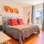 Bed & Breakfast Domaine De L'aufrene Hyeres