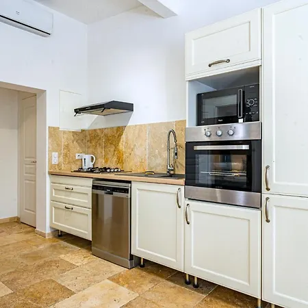 Domaine De L'aufrene Hyères