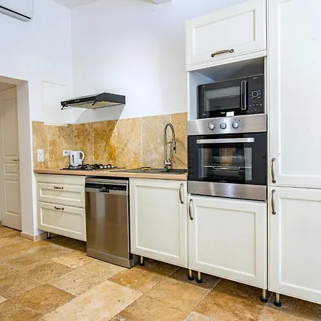 Bed & Breakfast Domaine De L'aufrene Hyeres