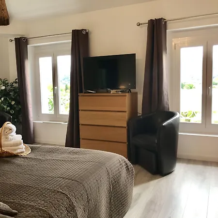 Domaine De L'aufrene Bed & Breakfast 3*