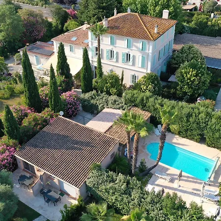 Domaine De L'aufrene Bed & Breakfast Hyères