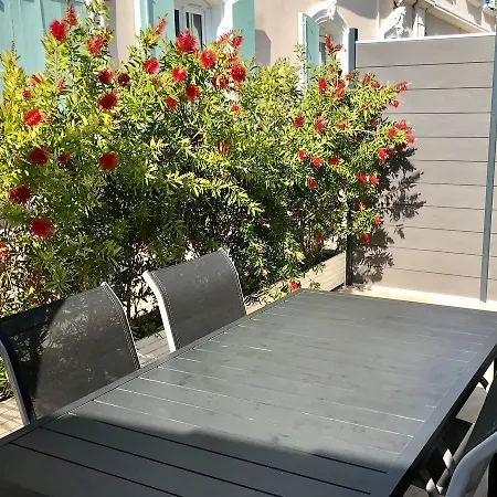 Bed & Breakfast Domaine De L'aufrene