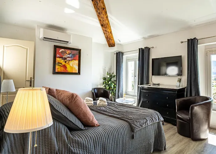 Domaine De L'aufrene 3*