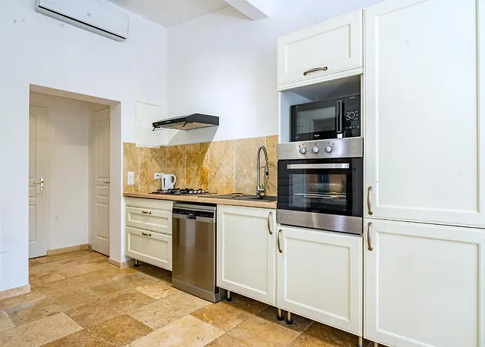 Domaine De L'aufrene Hyeres