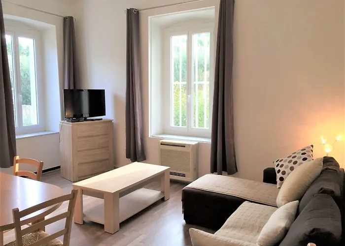 Bed & Breakfast Domaine De L'aufrene