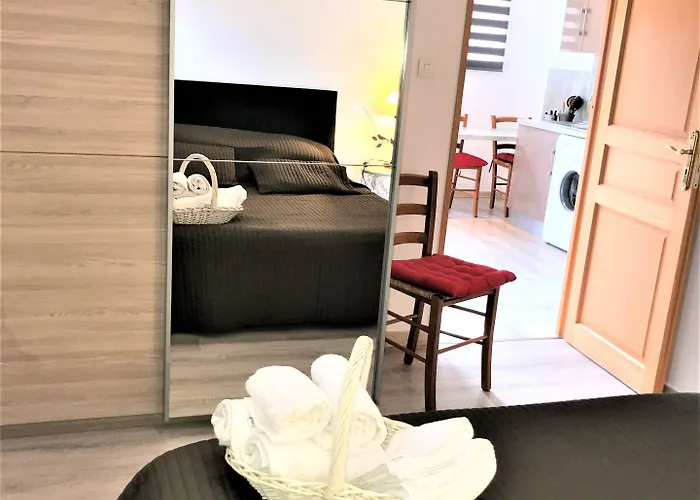 Domaine De L'aufrene 3* הייר