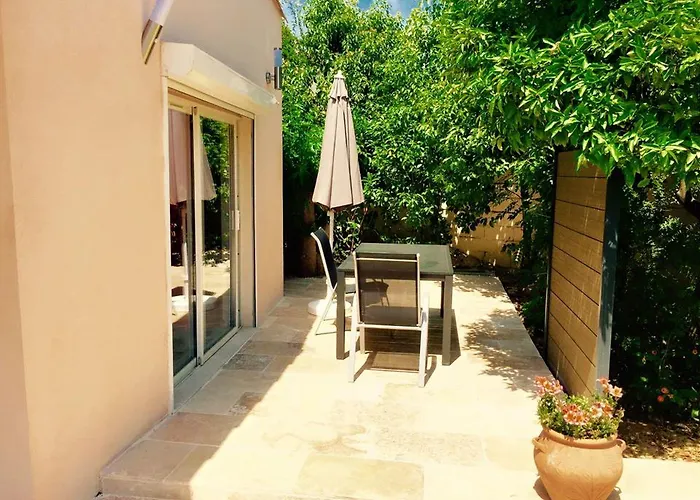 Domaine De L'aufrene הייר