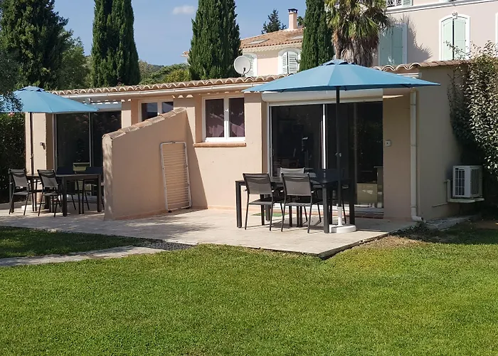 Domaine De L'aufrene 3* הייר